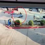 OTOMOBİL İLE MOTOSİKLETİN KAZASI KAMERADA: 1 YARALI