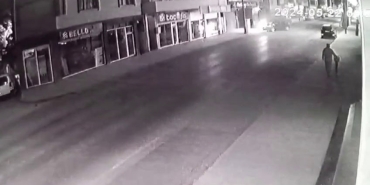 6 KİŞİNİN YARALANDIĞI KAZA ANI KAMERADA