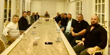 a68eefca-d3f8-430f-bee7-9df3d65892a7