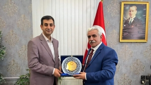 Sakarya Gaziantepliler Derneği, Pamukova Belediye Başkanı Fatih Akın'ı ziyaret etti