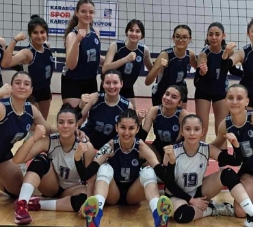 gelisim-voleybol-2lig-e-yukseldi_2b82b