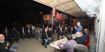 photo_5897744375725802283_y