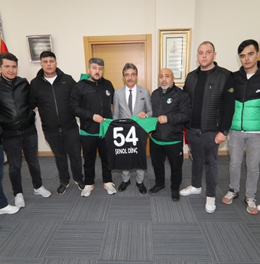 thumbnail_BAŞKAN DİNÇ, “SAKARYASPOR BİZİM SEVDAMIZDIR”