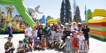 79fc461b-ea2c-400b-bcd3-07f79784dd56