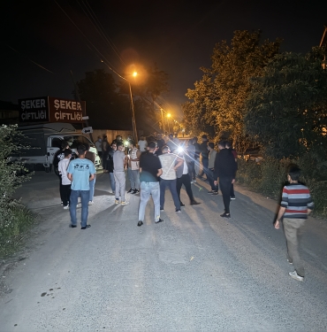 SAKARYA VALİLİĞİ'NDEN KOKUYA İLİŞKİN AÇIKLAMA: "İLK BELİRLEMELERE GÖRE HALK SAĞLIĞINI TEHLİKEYE DÜŞÜRMEYECEK BİR KOKU TESPİT EDİLMİŞTİR" "25 KİŞİLİK EKİP OLUŞTURULMUŞ VE KOKUNUN KAYNAĞI İVEDİLİKLE ARAŞTIRILMAYA BAŞLANILMIŞTIR"