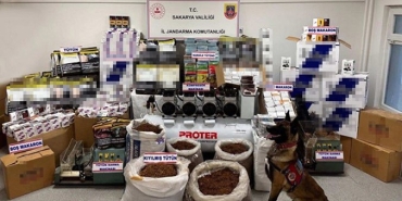 JANDARMA UYUŞTURUCU VE KAÇAKÇILIĞA GEÇİT VERMİYOR: BİR AYDA 217 ŞÜPHELİ YAKALANDI, 13'Ü TUTUKLANDI