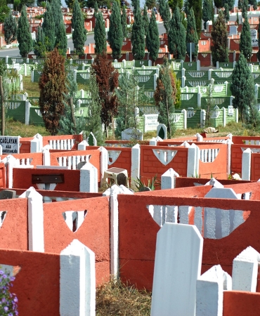 mezarlık