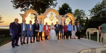 7b7481b1-5ba5-4eb4-818a-5b4225472ad4