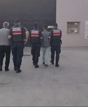YOL VERME MESELESİNDE KAN AKTI: 3 YARALI, 2 TUTUKLAMA