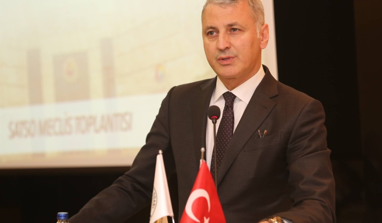 Başkan Altuğ'