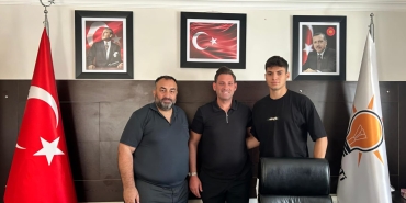 c8b7ae47-ffe1-4f75-840d-b6a04c474e63