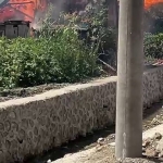 AHIR ALEV ALEV YANDI, HAYVANLAR SON ONDA TELEF OLMAKTAN KURTARILDI