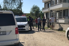 APARTMAN İÇİNDE ÇIKAN TARTIŞMADAKİ SİLAH SESLERİ PANİK OLUŞTURDU: 1 GÖZALTI