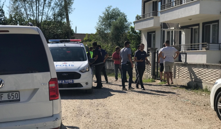 APARTMAN İÇİNDE ÇIKAN TARTIŞMADAKİ SİLAH SESLERİ PANİK OLUŞTURDU: 1 GÖZALTI