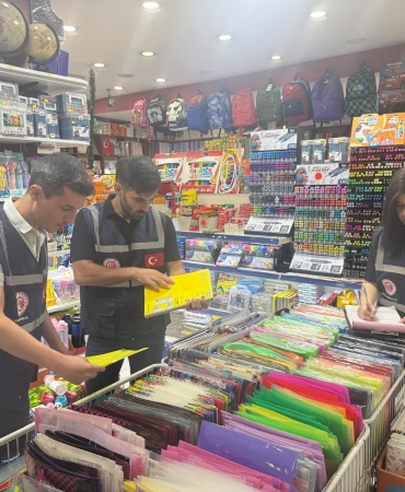 OKULLARIN AÇILMASINA KISA BİR SÜRE KALA KIRTASİYE DENETİMİ