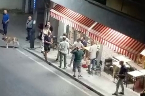 KAHVEHANEDE ÇIKAN TARTIŞMA KANLI BİTTİ: ÇOCUKLUK ARKADAŞINI VURDU
