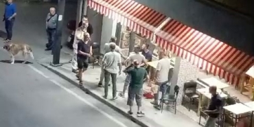 KAHVEHANEDE ÇIKAN TARTIŞMA KANLI BİTTİ: ÇOCUKLUK ARKADAŞINI VURDU