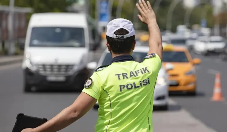 Sakarya’da Ocak ayında 727 araç trafikten men edildi