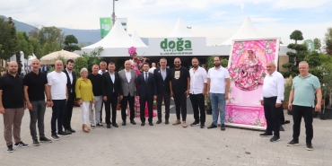 1f487658-b578-4b6c-8174-4907866a7bd3