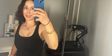 35 YAŞINDAKİ KADIN SİLAHLA BAŞINDAN VURULMUŞTU: O OLAYA İLİŞKİN YENİ DETAYLAR 3 ÇOCUK ANNESİ GÜZELLİK UZMANINI SEVGİLİSİ VURMUŞ KAÇAN ŞÜPHELİNİN ARACI HENDEK İLÇESİNDE BULUNDU