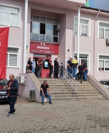 OBA MAKARNA'DAKİ PATLAMAYA İLİŞKİN FABRİKA SAHİPLERİNİN ARALARINDA BULUNDUĞU ŞÜPHELİLER ADLİYEDE