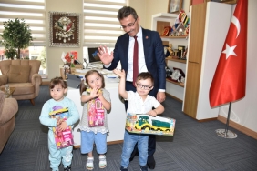 BAŞKAN ŞENOL DİNÇ ÖZEL MİSAFİRLERİNİ AĞIRLADI (1)