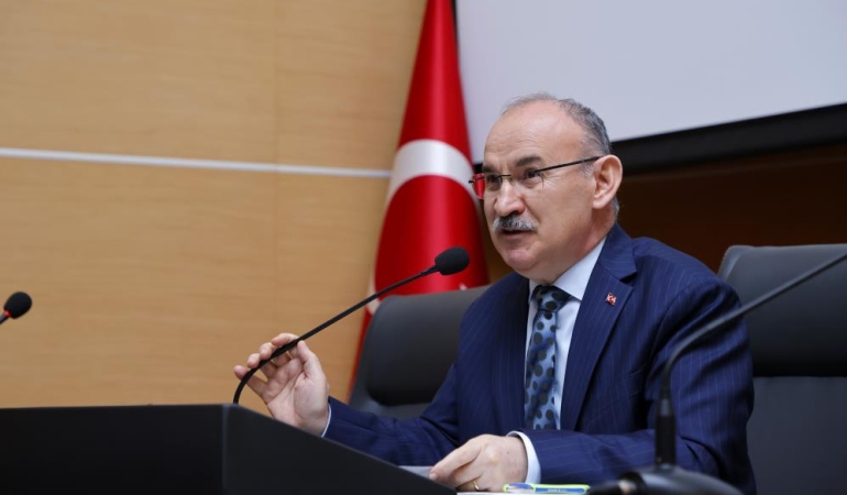 Vali Yaşar Karadeniz