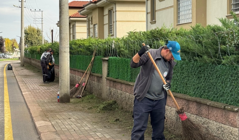 Serdivan’da Temizlik Seferberliği Devam Ediyor