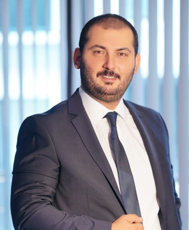 Ahmet Sevim8