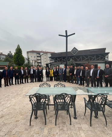 BAŞKAN DİNÇ MUHTARLAR İLE BİR ARAYA GELDİ (4)
