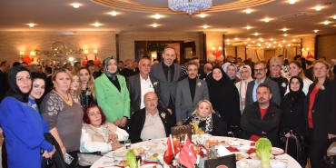 BAŞKAN ŞENOL DİNÇ 101. YIL KUTLAMALARINA KATILDI (3)