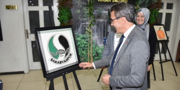 BAŞKAN ŞENOL DİNÇ FİLOGRAFİ SERGİSİNİ GEZDİ (3)