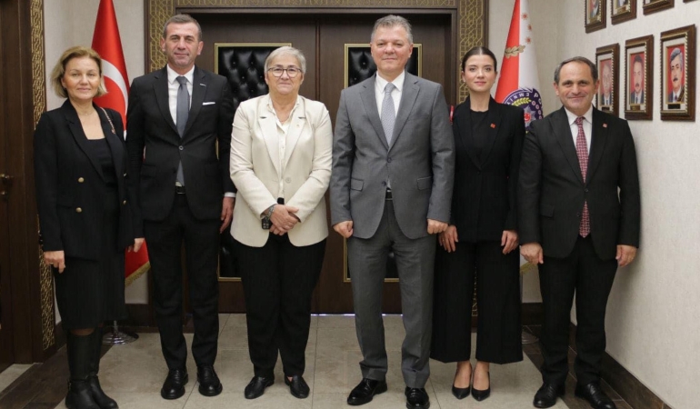 CHP SAKARYA İL BAŞKANI OĞUZ CAN CUROĞLU: “HALKIN YARARINA HER ÇALIŞMANIN DESTEKÇİSİYİZ”