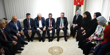 ŞEHİT AİLESİ ZİYARET EDİLDİ (3)
