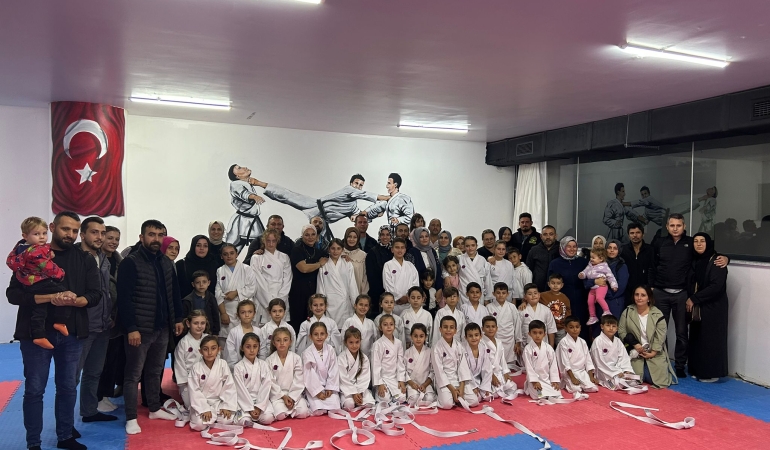 100 SPORCUNUN KATILDIĞI KEMER İMTİHANI SINAVI NEFES KESTİ