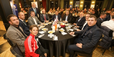 a7ec25e95b354221bd9dc21e9a6ec572b4f07c896e75436a85e89058826bac41