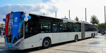 metrobüsleri