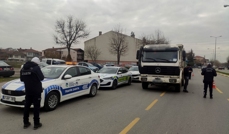 Büyükşehir’den şehir merkezinde ‘ağır tonajlı’ denetimi