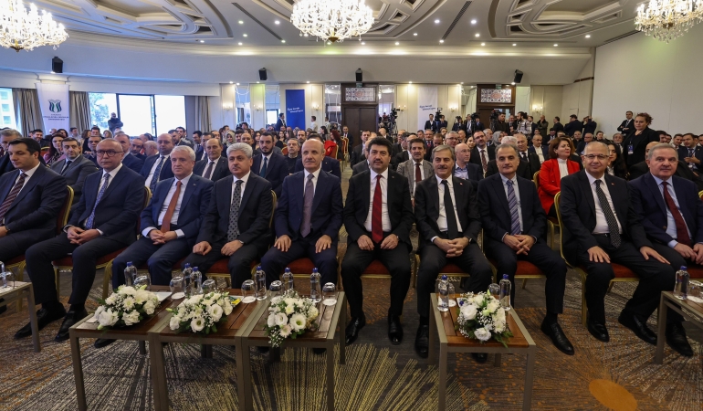 Doğru strateji ve hedeflerle Sakarya’yı daha ileriye taşıyacağız