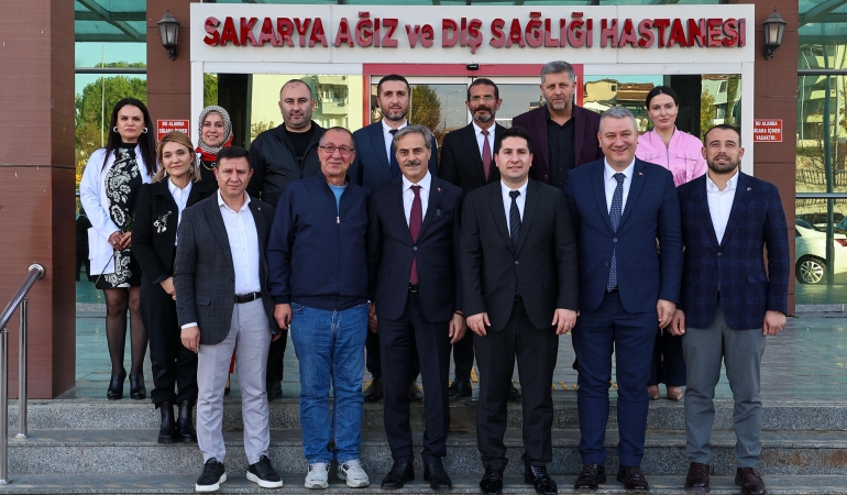 Yusuf Alemdar’dan hekimlere anlamlı ziyaret: “Emeğiniz ve mücadeleniz için minnettarız”