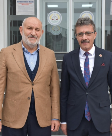 BAŞKAN DİNÇ, BAŞKAN PÜSKÜLLÜ’YÜ AĞIRLADI