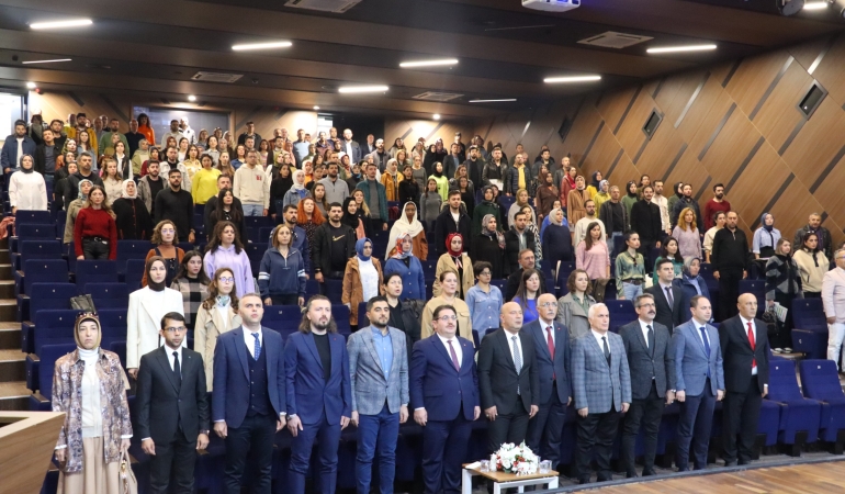 Türkiye Yüzyılı Maarif Modeli Sosyal Duygusal Öğrenme Becerileri Semineri Gerçekleştirildi