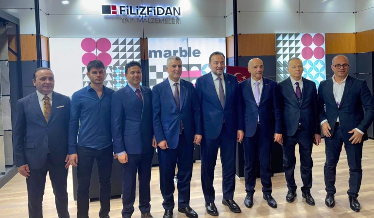 T.C. Ticaret Bakanı Prof. Dr. Ömer Bolat, Filizfidanoğlu standını ziyaret etti