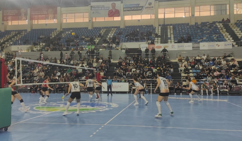 KARŞIYAKA’YA GEÇEMEDİK