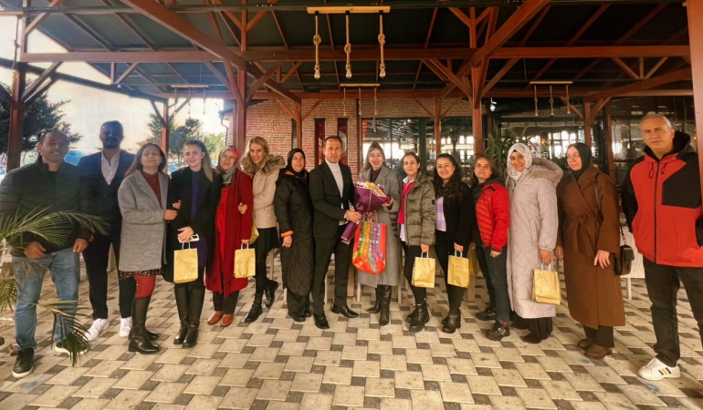 Karadere Muhtarı Ferruh Akıncık, Öğretmenlerle kahvaltıda buluştu