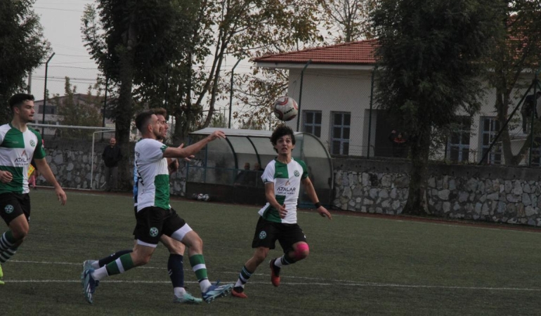 Süper Amatör kümede yedinci hafta maçları B grubu ile start aldı, A grubuyla devam etti.