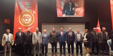 merkez sağ parti (1)