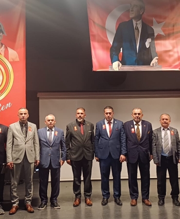 merkez sağ parti (1)