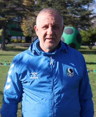 mesut bakkal