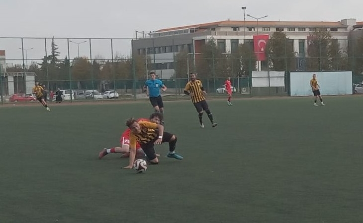 Serdivan evinde rahat kazandı  4-1